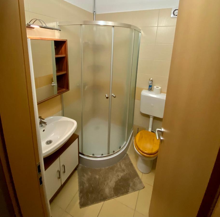 אגר Barand Apartman מראה חיצוני תמונה